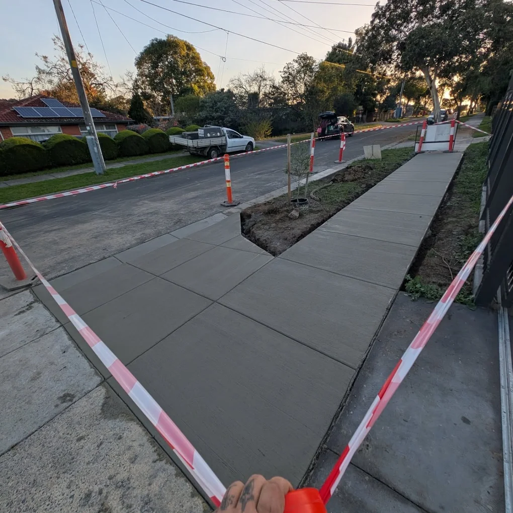 Council crossover & footpath pour in Melbourne east